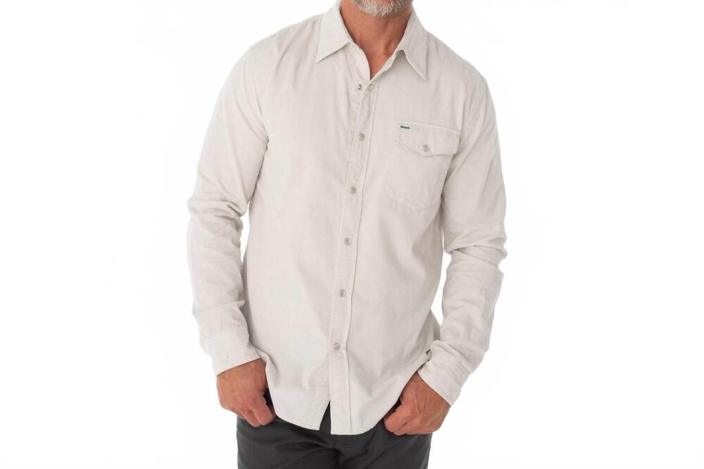 NEW CRIQUET men's corduroy pearl snap shirt in cream